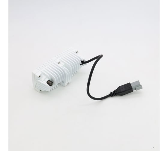 Светодиодная фара Aurora ALO-M-L-4-P7T 9V-36V 40W 3.3A 3200Lm ДАЛЬНИЙ СВЕТ (белый свет) Spot 0310