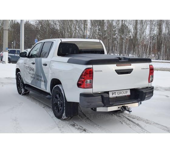 Фаркоп PT Group ТСУ со съемным квадратом, с нержавеющей накладкой, Toyota Hilux 2015-н.в. 09121501