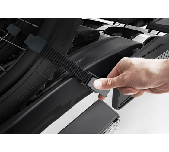Платформа на фаркоп Easy Fold XT для 3-х велосипедов THULE черный 934101
