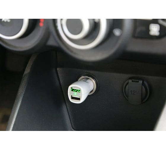 Автомобильный адаптер Carline 2хUSB, 1/2.1 А, в прикуриватель, 12/24 В, белый ch-2uw