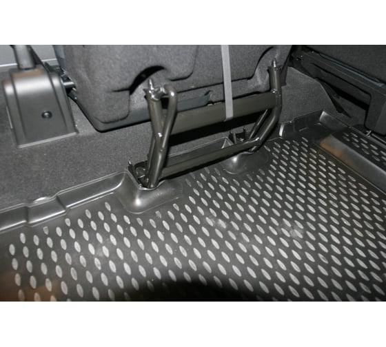 Коврик в багажник ELEMENT для LAND ROVER Defender 110 5D 2007- г.в., длин., внедорожник, полиуретан NLC.28.08.G13