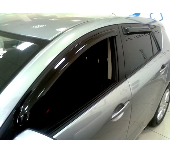 Дефлекторы окон Sim 4 door для MAZDA 3 2009- г.в., hb. NLD.SMAMA3H0932