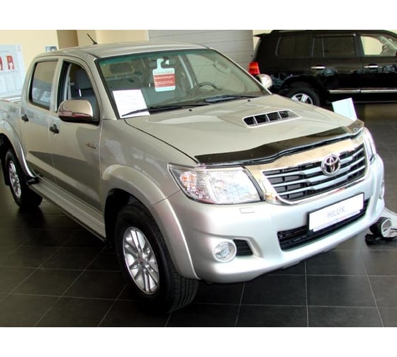 Дефлектор капота Sim TOYOTA HILUX 2011- темный NLD.STOHIL1112