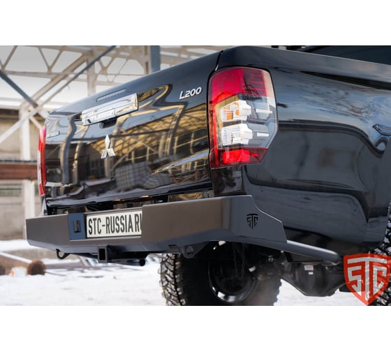 Бампер силовой задний STC Mitsubishi L200 2019+ с квадратом под фаркоп и фарами заднего хода/ПТФ STC-ML200/19-BR-L2