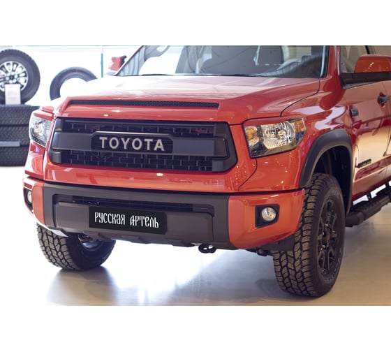 Накладки-реснички на передние фары Русская Артель для Toyota Tundra 2013- г.в. RETT-042900