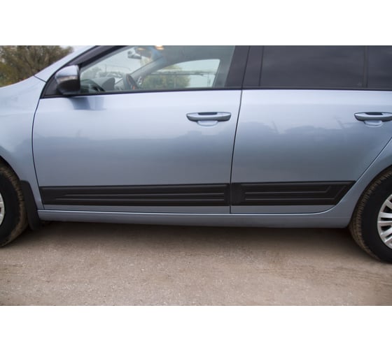 Молдинги на двери Русская Артель для Volkswagen Golf VI 2009-2012 г.в. MV-077102