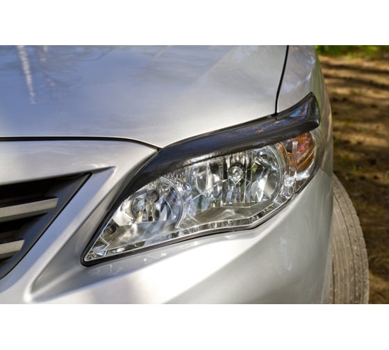 Накладки-реснички на передние фары Русская Артель для Toyota Corolla седан 2010-2013 г.в. RET-080100