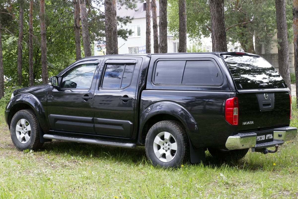 Молдинги на двери Русская Артель широкие, для Nissan Navara 2005-2010 г.в.  MN-076802 - выгодная цена, отзывы, характеристики, фото - купить в Москве и  РФ