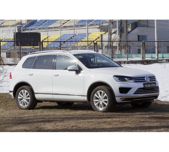 Накладки-реснички на передние фары Русская Артель для Volkswagen Touareg 2014- г.в. REV-082100