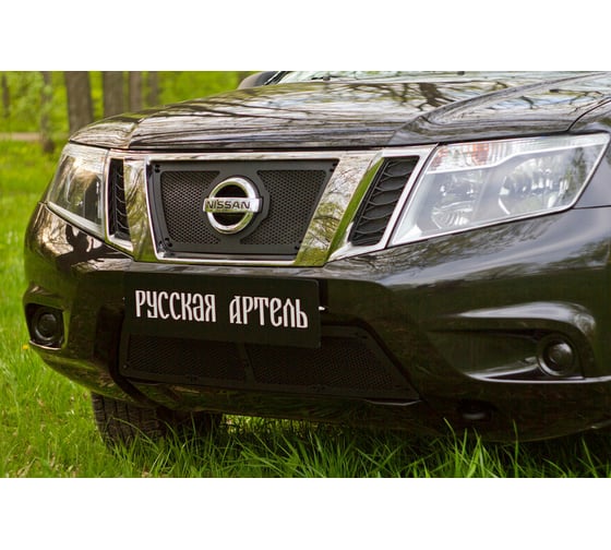 Защитная сетка решетки переднего бампера Русская Артель для Nissan Terrano 2014- SRN-136302