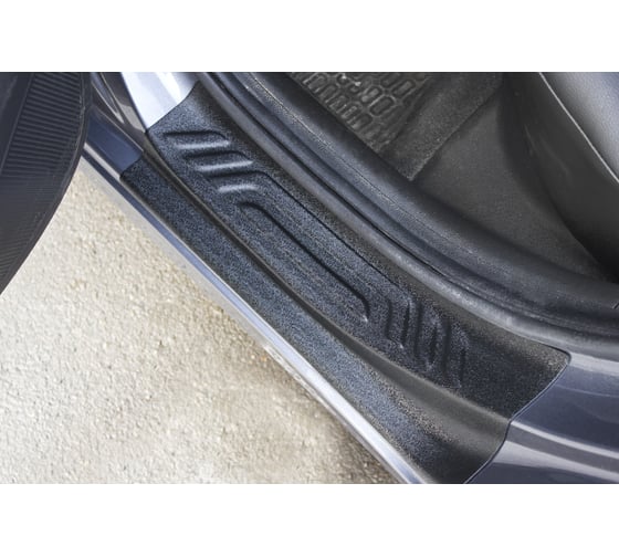 Накладки на внутренние пороги задних дверей Русская Артель для Hyundai Solaris седан 2017-2020 г.в., 2 шт. NH-158922