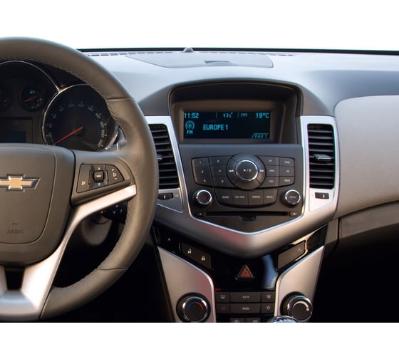 Переходная рамка AURA 9 для а/м Chevrolet CRUZE (2009-2012) серебро AFX-CH95