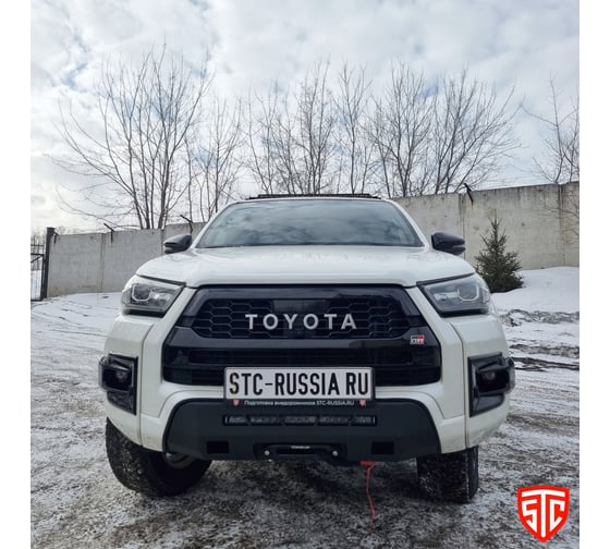 Мини силовик STC Toyota Hilux Hilux Black Onyx 2020+ с площадкой для лебедки и дополнительным дальний свет STC-TH20BO-BW-S5-20