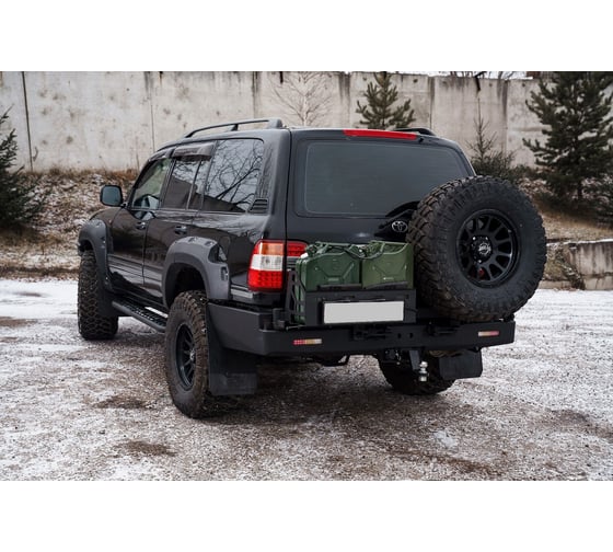Бампер силовой задний STC Toyota Land Cruiser 100 с квадратом под фаркоп,кронштейном крепления запасного колеса справа, кронштейн для 2-х канистр слева и дублирующими фонарями STC-TLC100-BR-C2C4-L1