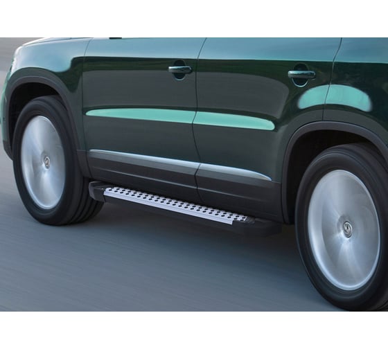 Пороги на автомобиль Rival Bmw-Style круг для Volkswagen Tiguan I 2007-2017 г.в., 173 см, 2 шт., алюминий D173AL.5802.2