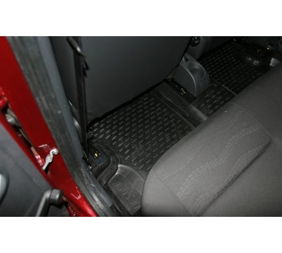 Коврики в салон ELEMENT для RENAULT Sandero 2010 г.в., 4 шт., полиуретан NLC.41.18.210kh