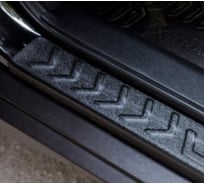 Накладки на внутренние пороги передних дверей Русская Артель для Nissan X-trail 2015- г.в., 2 шт. NN-152312