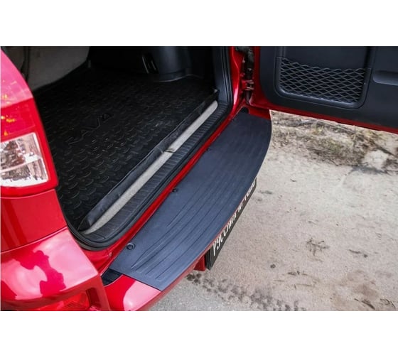 Накладки на задний бампер Русская Артель Toyota Rav4 2006-2010 NTR4-006802