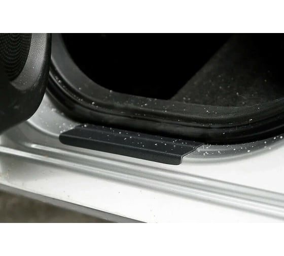 Накладки на пороги Русская Артель Nissan Qashqai 2006-2010 NNQ-008802