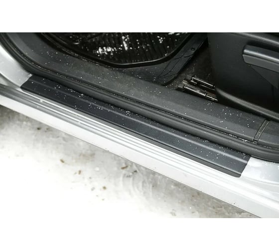 Накладки на пороги Русская Артель Nissan Qashqai 2006-2010 NNQ-008802
