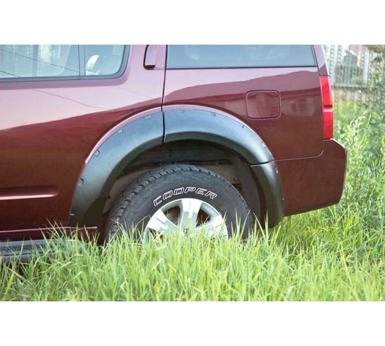 Комплект с молдингами на двери Русская Артель Nissan Pathfinder 2004-2010 R51 ZKK-190302