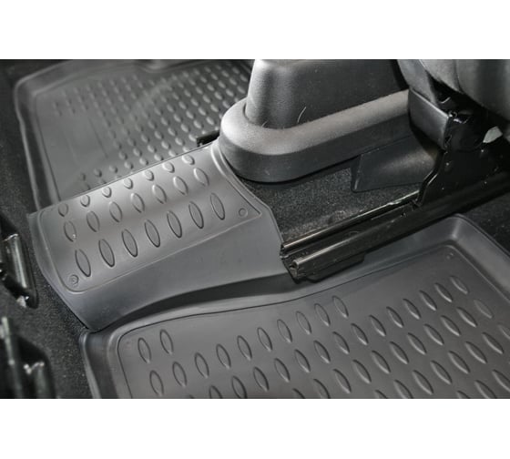 Коврики в салон ELEMENT для FORD Fusion 09/2002-2005/2005 г.в., 4 шт., полиуретан s000.6