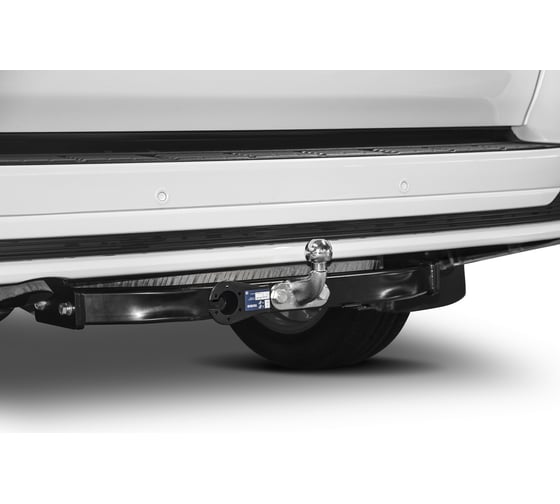 Фаркоп торцевой Toyota Land Cruiser 200 рестайлинг Executive/TRD 2015-21 BERG F.5713.004
