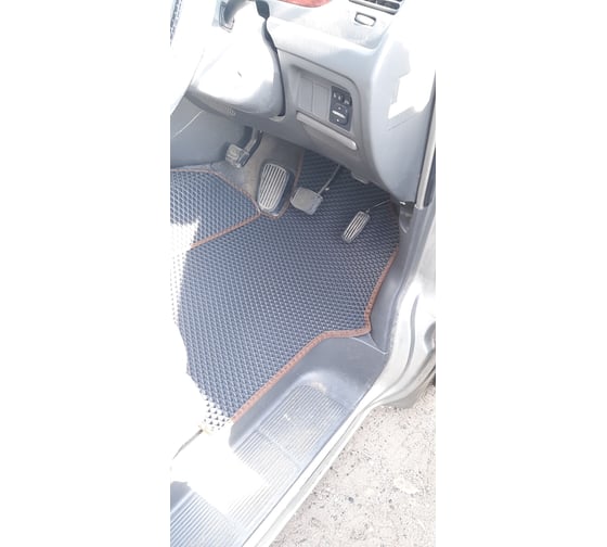 Ковры в салон автомобиля Eva Smart toyota town ace noah (r40, r50) правый руль 5мест 1998 - 2001 эва сота чёрные c синей окантовкой 3167-B5B2-S
