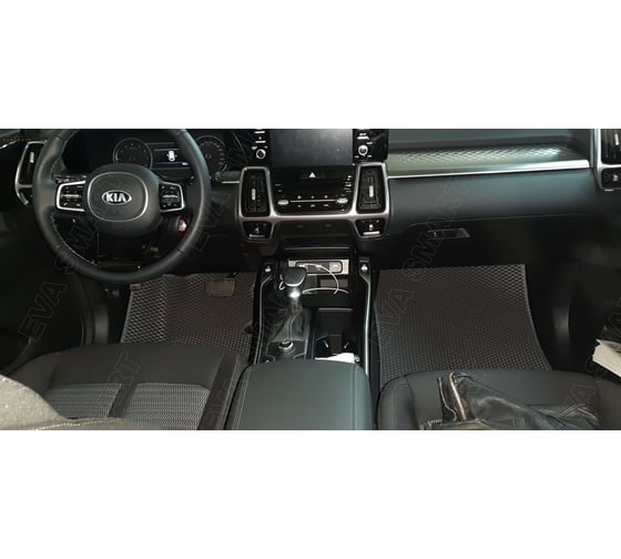 Ковры в салон автомобиля Eva Smart kia sorento iv 7мест 2020 - эва сота бежевые c красной окантовкой 3465-A1A7-S