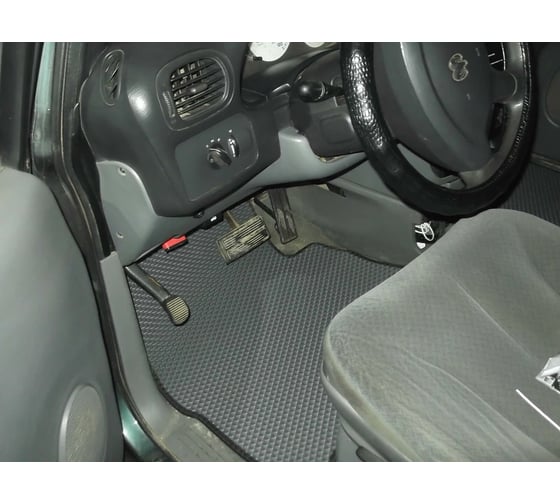 Ковры в салон автомобиля Eva Smart dodge caravan 2000 - 2007 эва сота чёрные c коричневой окантовкой 2826-B5A6-S 1