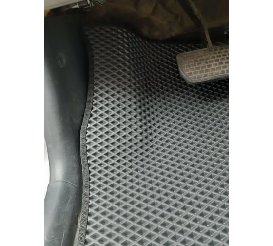 Ковры в салон автомобиля Eva Smart suzuki grand vitara ft 5дв рестайлинг 2000 - 2006 эва сота чёрные c красной окантовкой 2937-B5A7-S