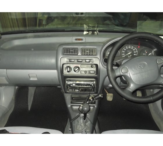 Ковры в салон автомобиля Eva Smart toyota starlet правый руль 3дв 1996 - 1998 эва сота чёрные c бежевой окантовкой 2536-B5A1-S