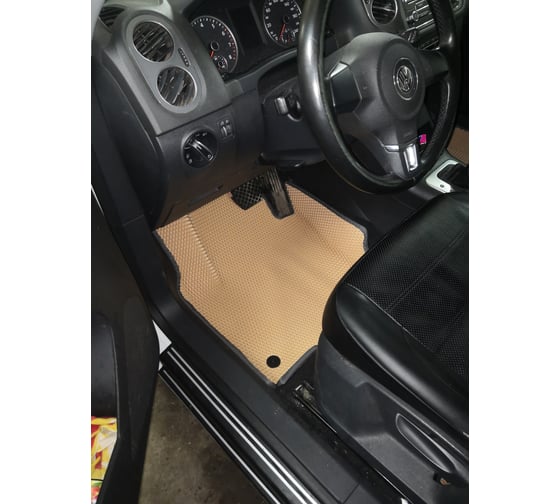Ковры в салон автомобиля Eva Smart volkswagen tiguan i вариант макси 3d 2007 - 2016 эва сота чёрные c бежевой окантовкой 3373-B5A1-S