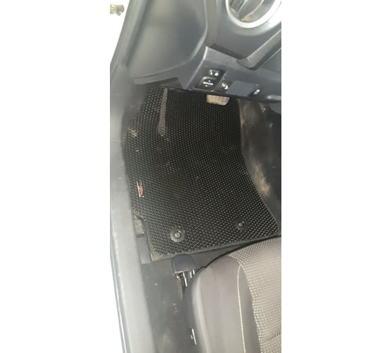 Ковры в салон автомобиля Eva Smart toyota auris ii 2012 - 2015 эва сота чёрные c красной окантовкой 3447-B5A7-S