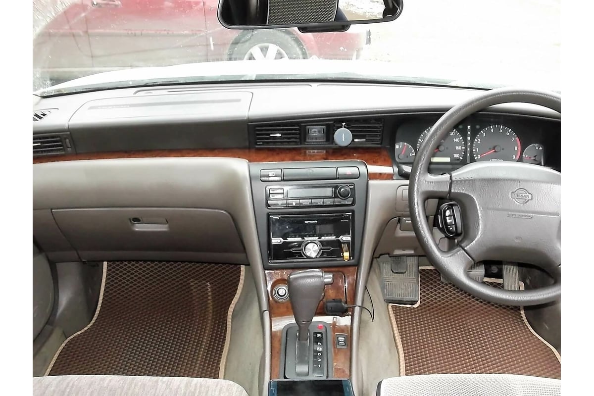 Ковры в салон автомобиля Eva Smart nissan laurel viii (c 35) правый руль  1997 - 2002 эва сота чёрные c красной окантовкой 2518-B5A7-S - заказать в  интернет-магазине: цена, описание, отзывы.