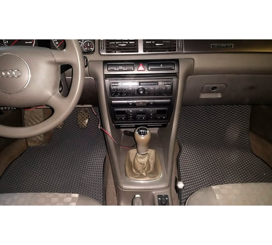 Ковры в салон автомобиля Eva Smart audi a6 (c5, 4b) 1997 - 2004 эва сота серые c синей окантовкой 1014-B1B2-S