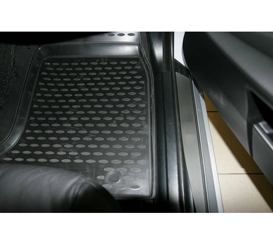 Коврики в салон Element HYUNDAI Elantra XD, 2001-2006, 4 шт. NLC.20.07.210