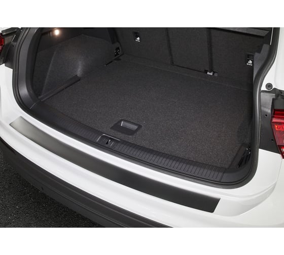 Накладка на задний бампер Rival для Volkswagen Tiguan 2016-н.в., нержавеющая сталь, 1 шт. NB.5807.1