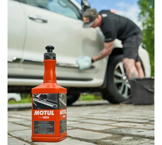 Автомобильный шампунь Car Body Shampoo 0.5 л MOTUL 110150