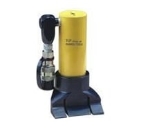 Гидравлический домкрат с низким подхватом CNIC HHQD-8F от 5 мм, 8 т, шток 90 мм, клиновой 38314