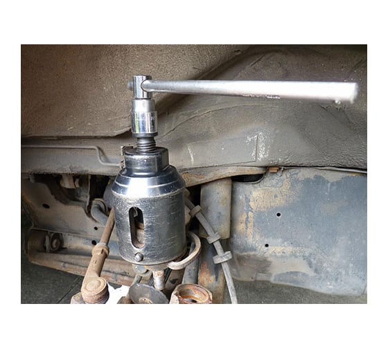 Съемник шаровых опор AIST VW T4 67223306 00-00007931