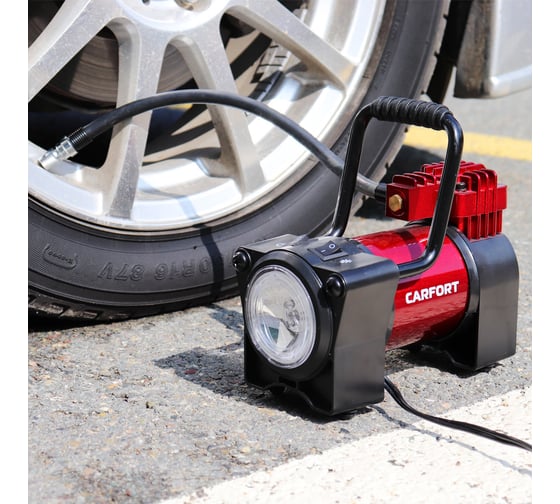 Компрессор Carfort а/м Force -40 12v. 10Amp, 40 л/мин с фонарем 63755