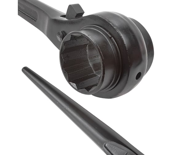 Ключ трещоточный ступичный усиленный Rockforce 30x32 RF-8223032(18577)