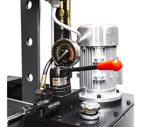 Пресс электрогидравлический профессиональный RUNTEC TECHNIC 50 т RT-SP-ET50