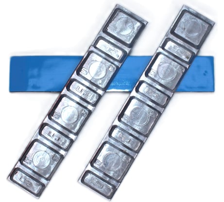 Грузики балансировочные R2R самоклеящиеся 15 мм, штампованный свинец, 100шт/упак. 6010-СК15-100-М