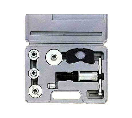 Универсальный набор для сведения тормозных цилиндров 7 предметов FORCE 658