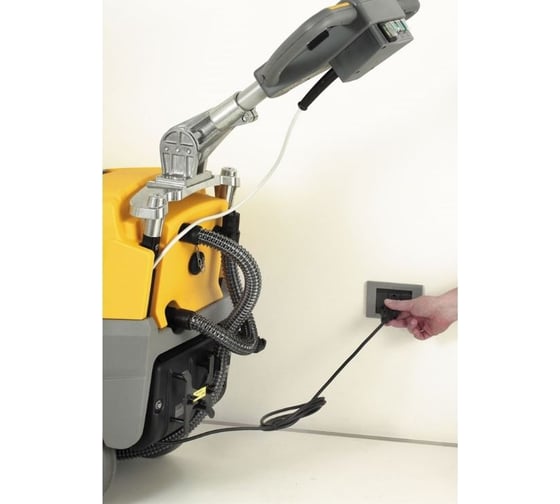 Поломоечная машина Ghibli&Wirbel FRECCIA 15 M 38 HYBRID 14.0050.00