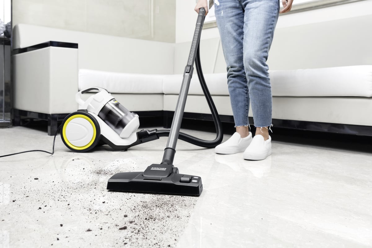 Пылесос Karcher VC 3 Floor *RU 1.198-059.0 - выгодная цена, отзывы,  характеристики, фото - купить в Москве и РФ