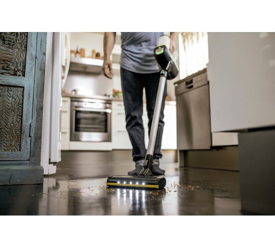 Пылесос Karcher вертикальный VC 6 Cordless ourFamily *EU 1.198-670.0