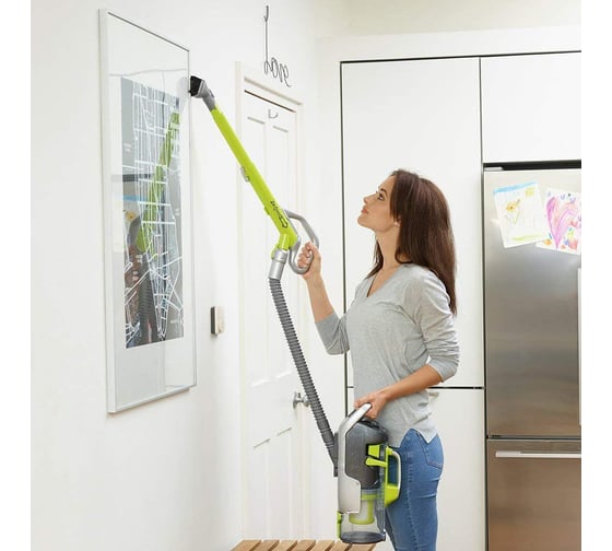 Аккумуляторный вертикальный пылесос Black&Decker 2-в-1 MultiPower Stick and Vac CUA625BHA-QW